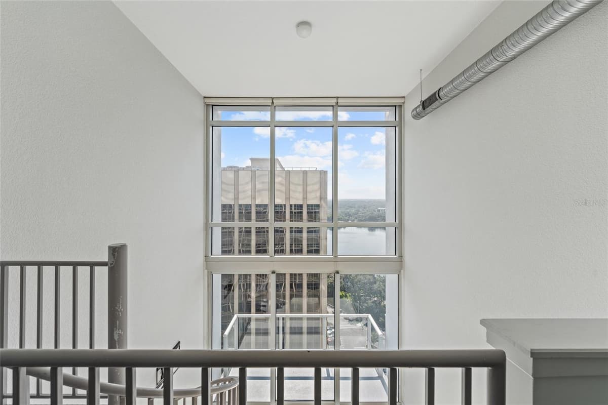 150 ROBINSON STREET — photo 18 of 24