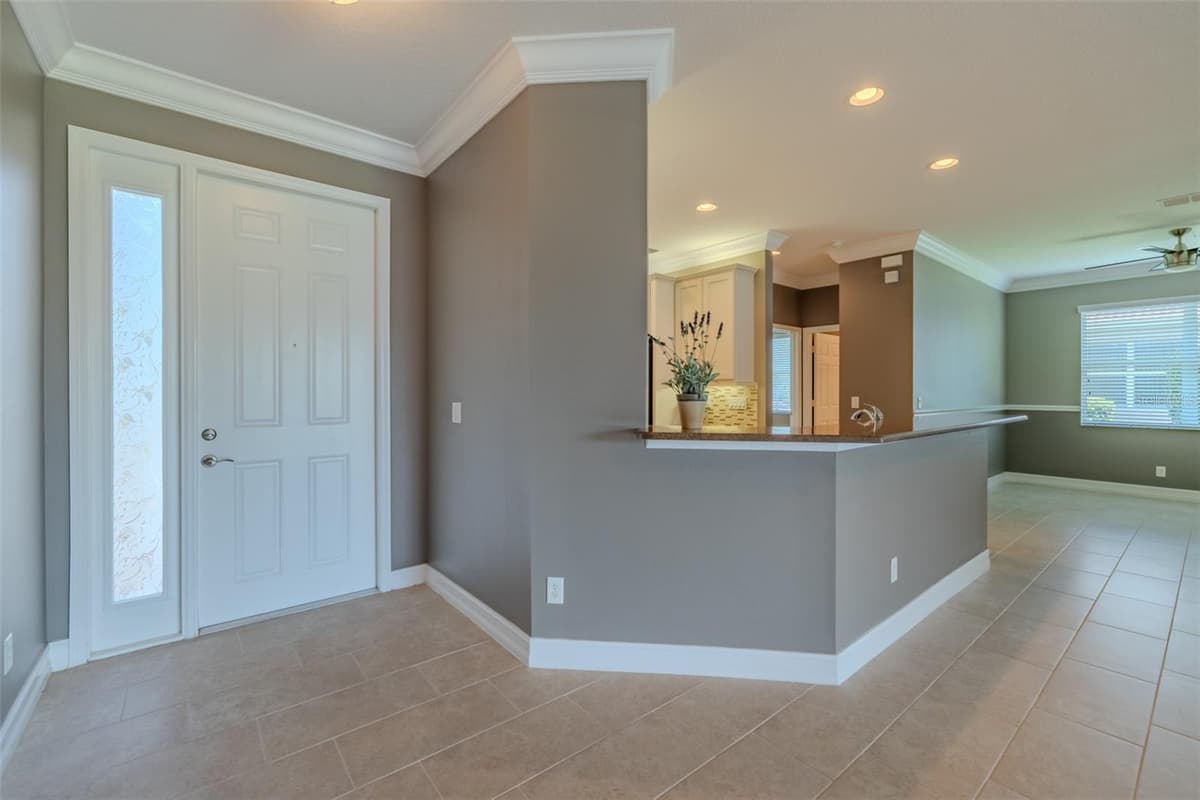 4919 MARBLE SPRINGS CIRCLE — photo 7 of 92