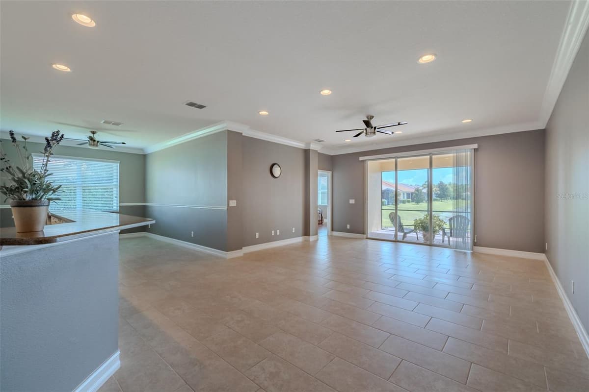 4919 MARBLE SPRINGS CIRCLE — photo 11 of 92