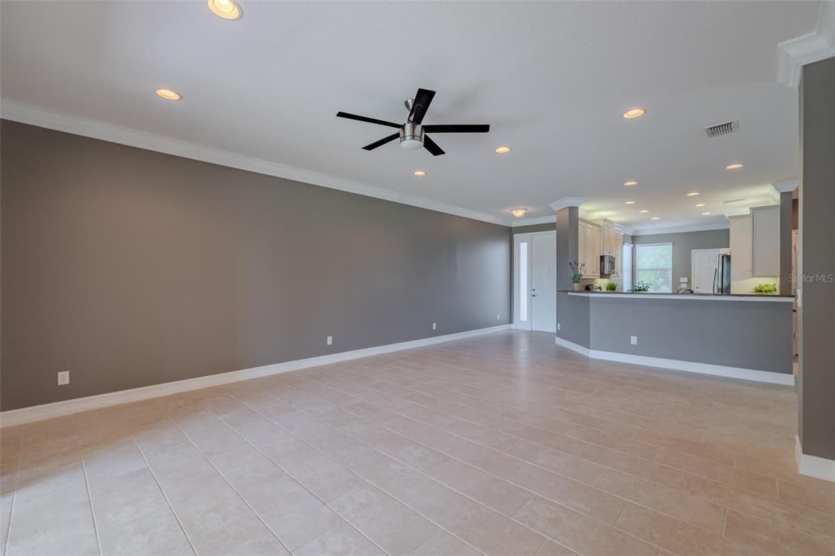 4919 MARBLE SPRINGS CIRCLE — photo 17 of 92