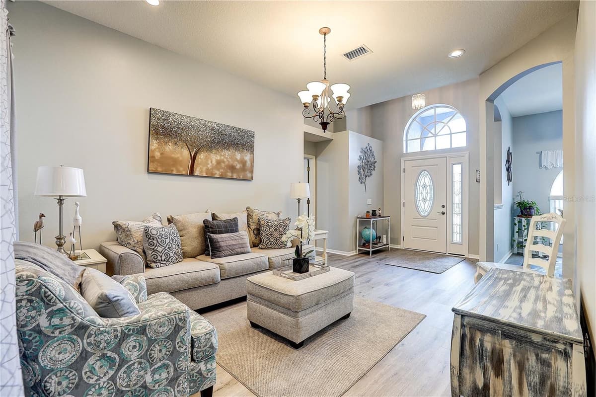 2242 TOWERING OAKS CIRCLE — photo 6 of 43