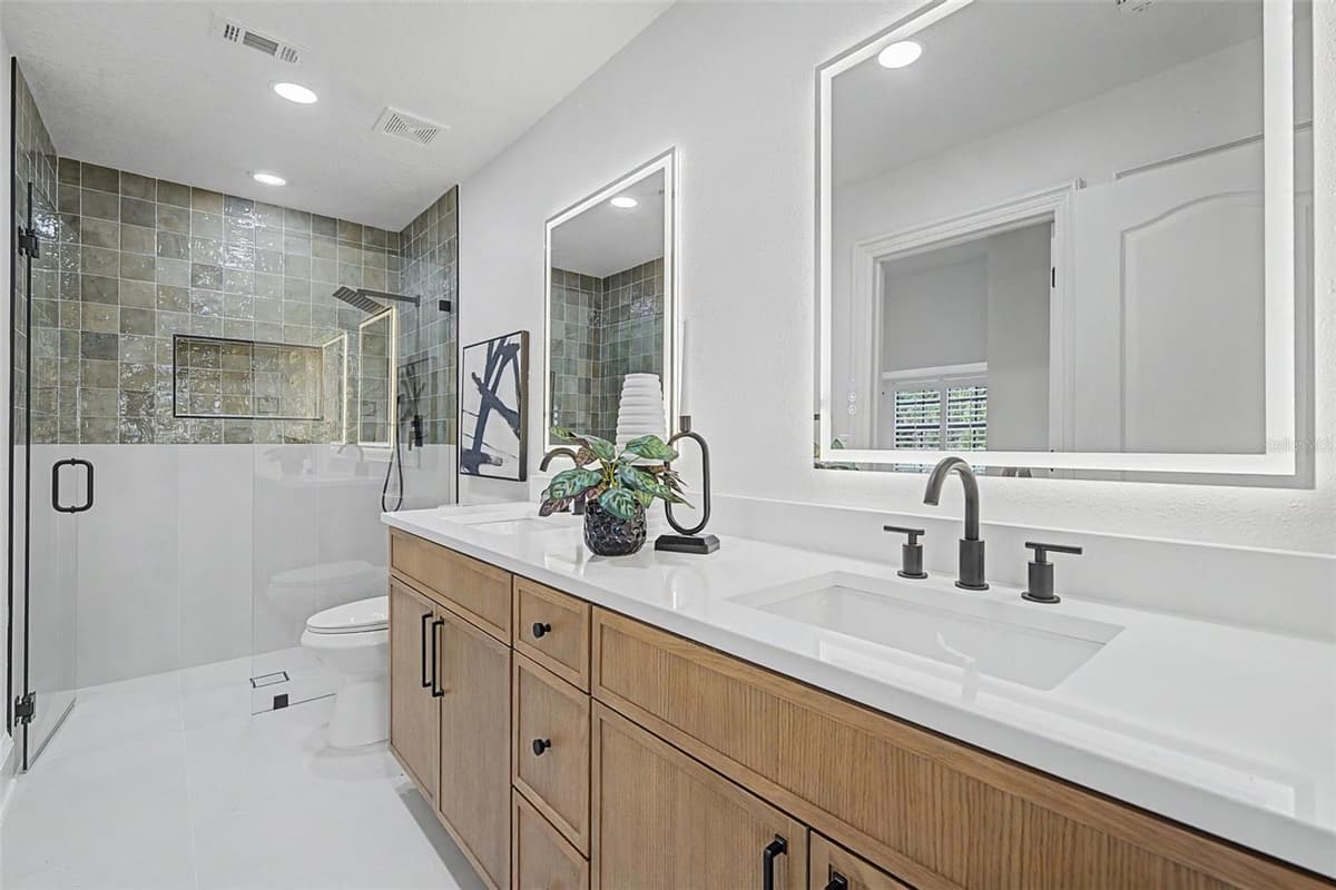 35 GREENHAVEN TRAIL — photo 40 of 70