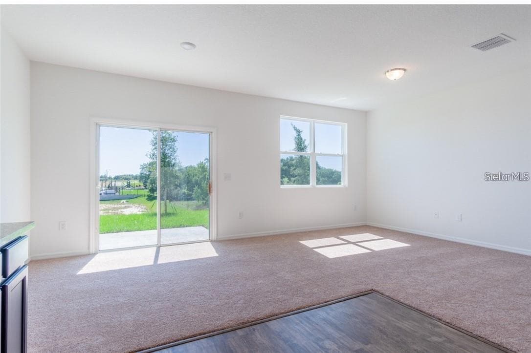 342 MADISON DRIVE — photo 3 of 17