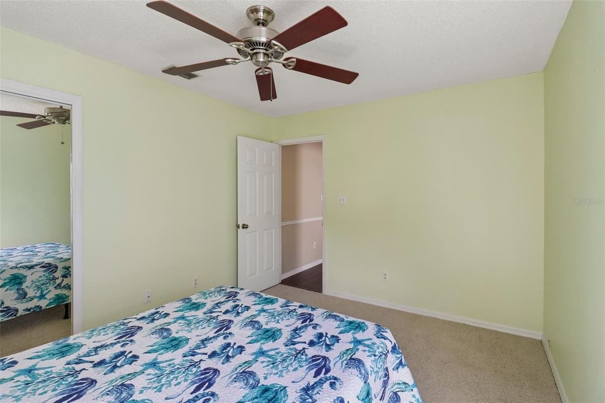 4529 PEACH TREE STREET — photo 25 of 63