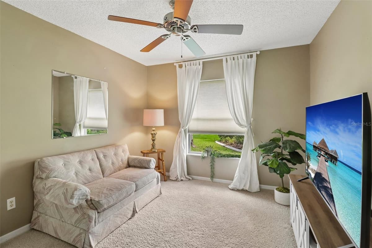 4529 PEACH TREE STREET — photo 29 of 63