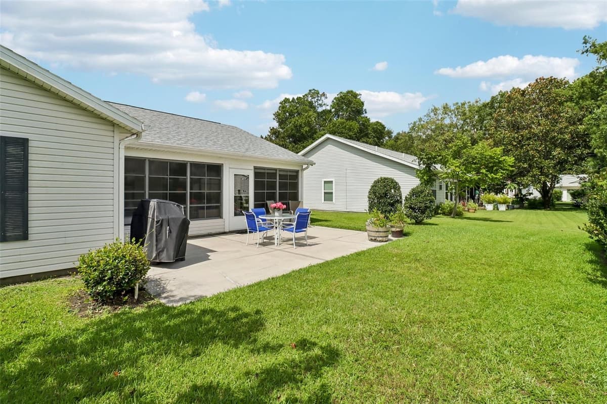 4529 PEACH TREE STREET — photo 37 of 63