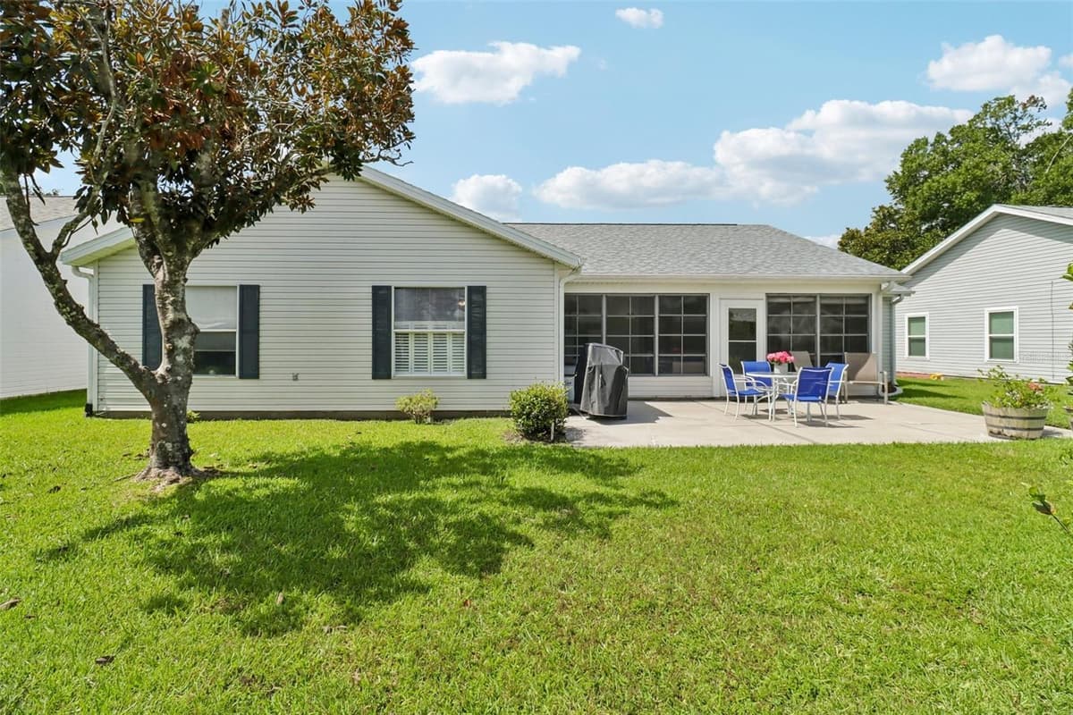 4529 PEACH TREE STREET — photo 38 of 63