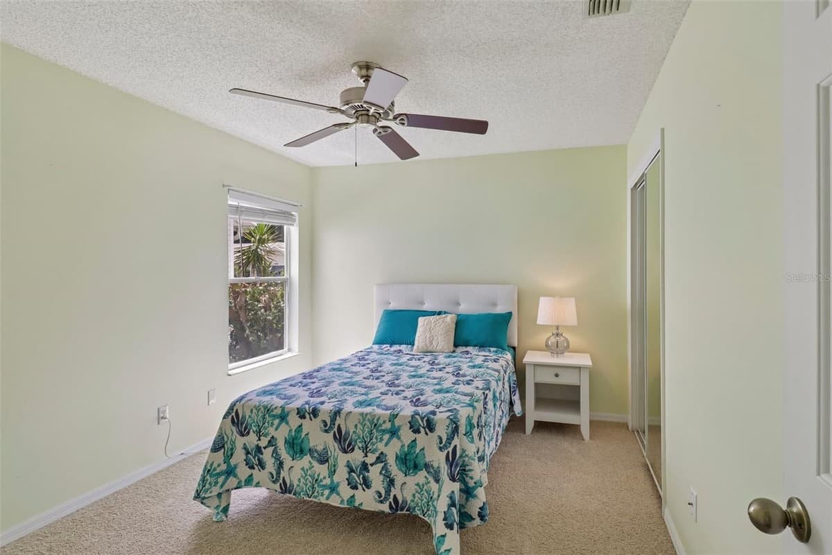4529 PEACH TREE STREET — photo 23 of 63