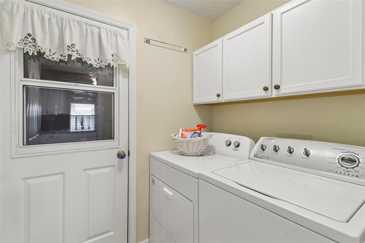 4529 PEACH TREE STREET — photo 22 of 63