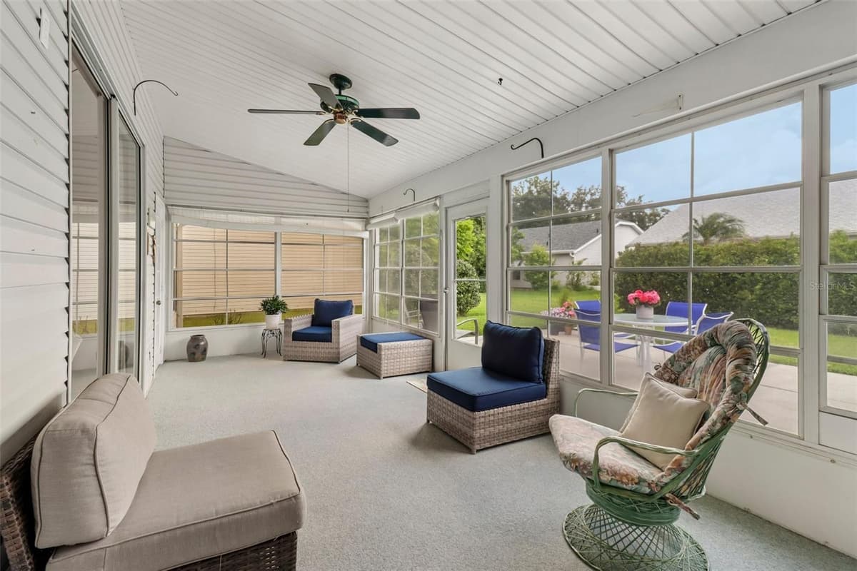 4529 PEACH TREE STREET — photo 31 of 63