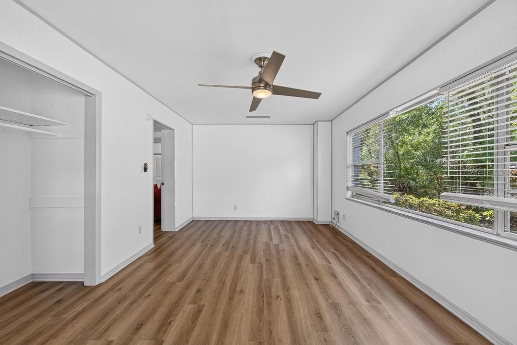 6020 FLORA VISTA AVENUE — photo 18 of 61