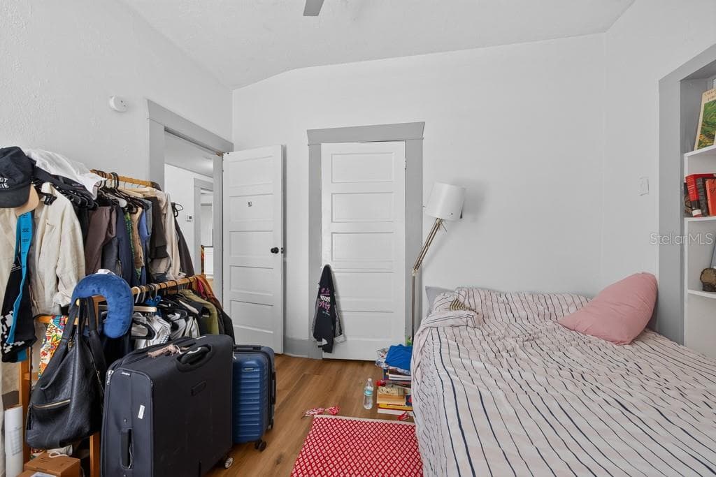 6020 FLORA VISTA AVENUE — photo 25 of 61
