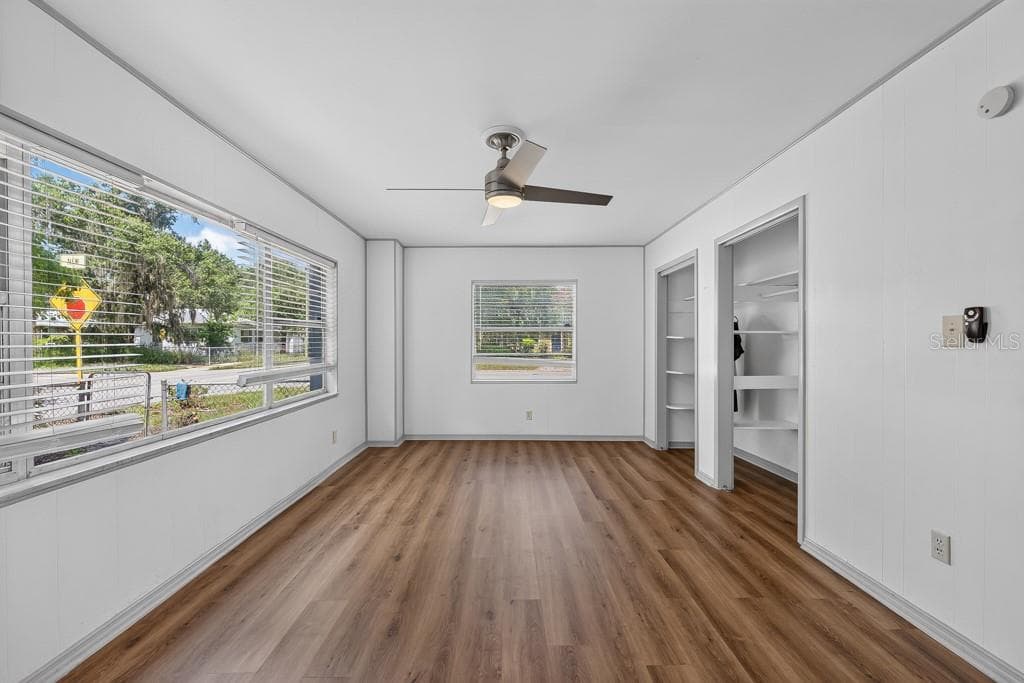 6020 FLORA VISTA AVENUE — photo 16 of 61