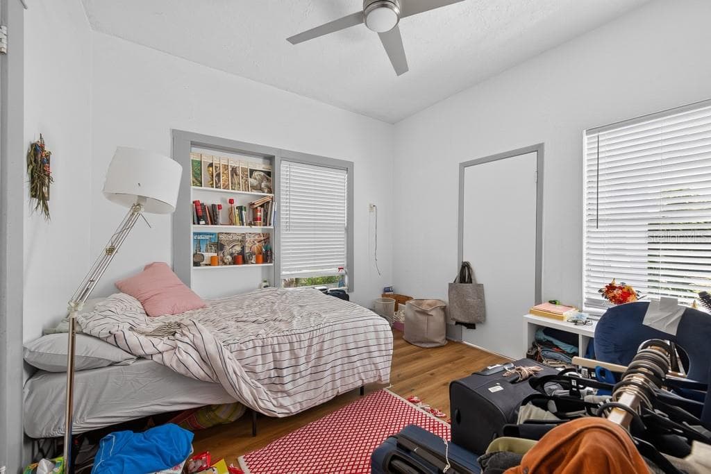6020 FLORA VISTA AVENUE — photo 24 of 61
