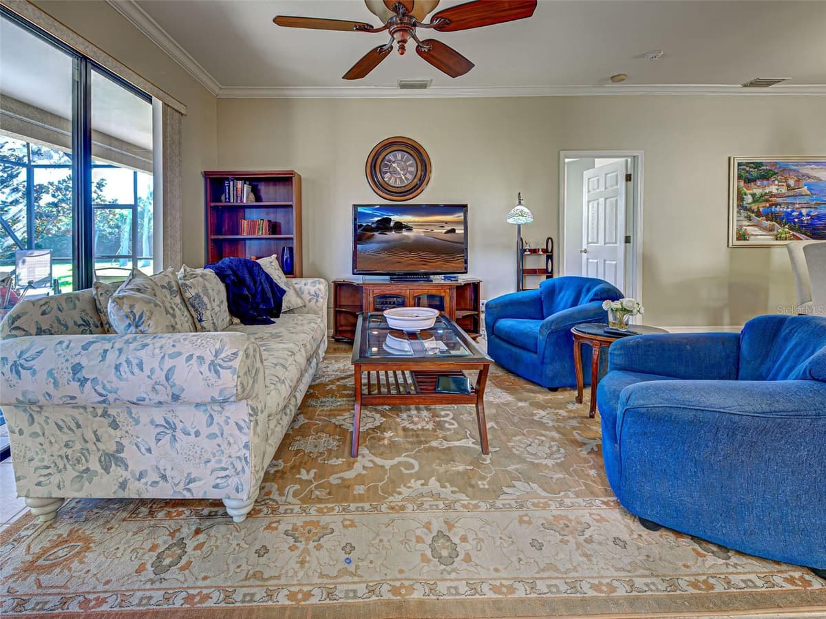 20612 CAPELLO DRIVE — photo 7 of 47
