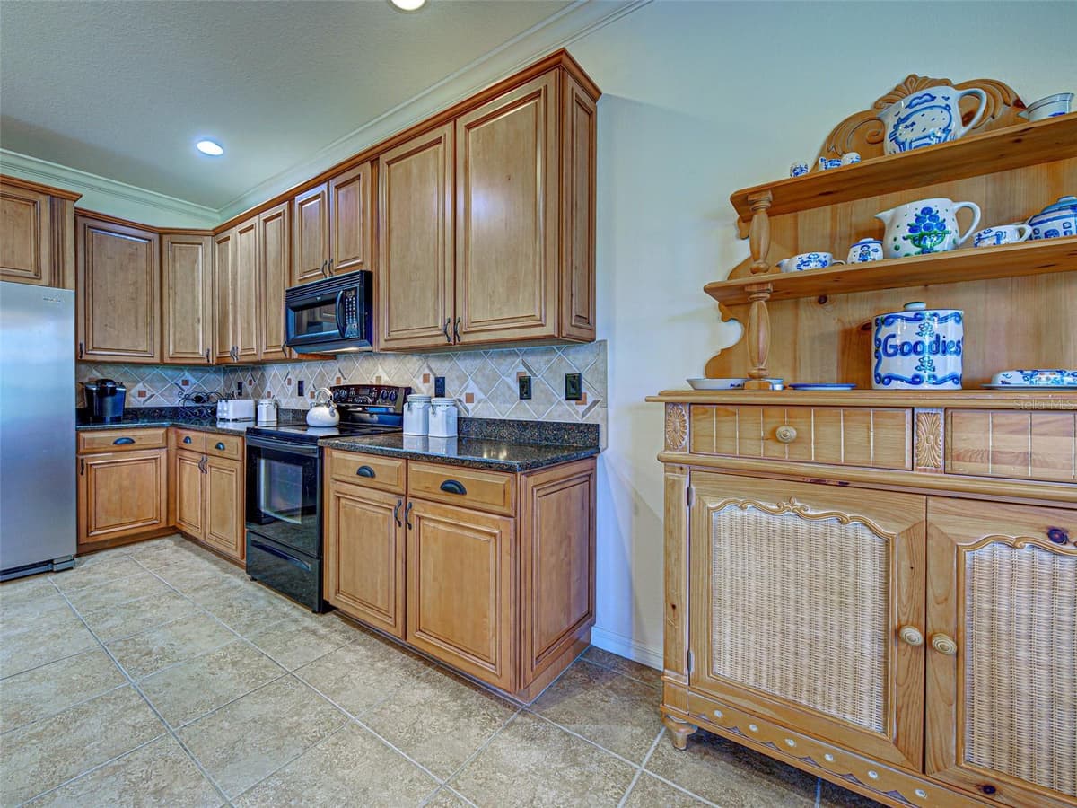 20612 CAPELLO DRIVE — photo 16 of 47