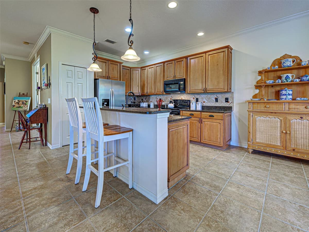 20612 CAPELLO DRIVE — photo 11 of 47