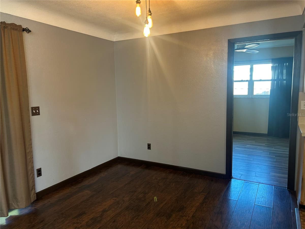 13406 BELLEWOOD AVENUE — photo 5 of 19