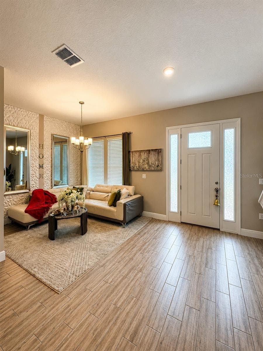 6553 CYRILS DRIVE — photo 2 of 6