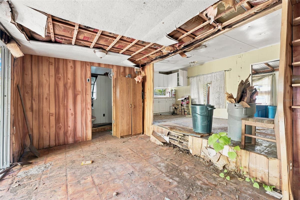 13129 CLERMONT STREET — photo 8 of 14