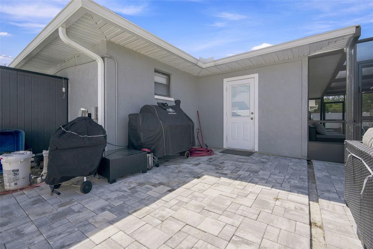 4211 AUGUSTINE ROAD — photo 36 of 51