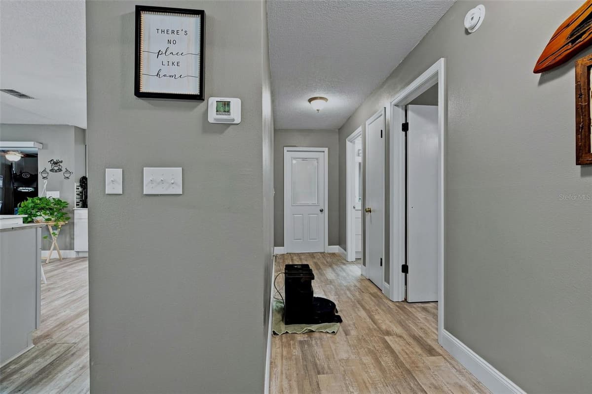 4211 AUGUSTINE ROAD — photo 24 of 51