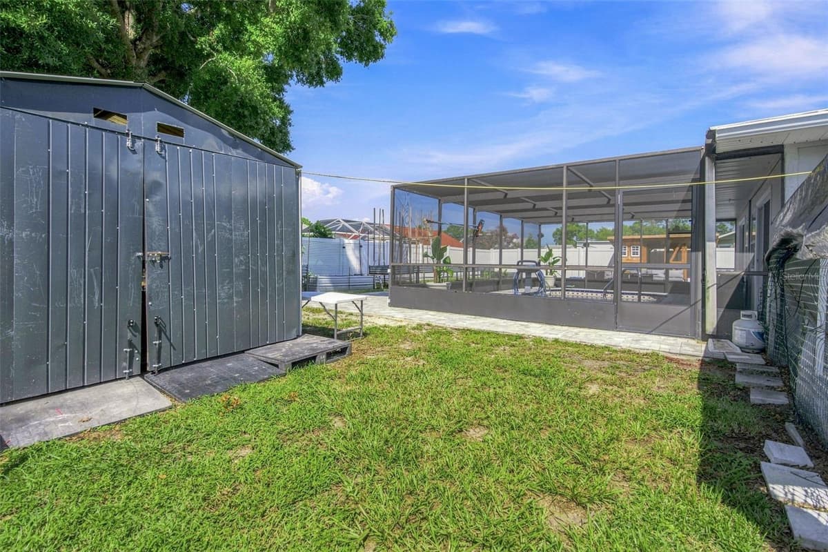 4211 AUGUSTINE ROAD — photo 47 of 51