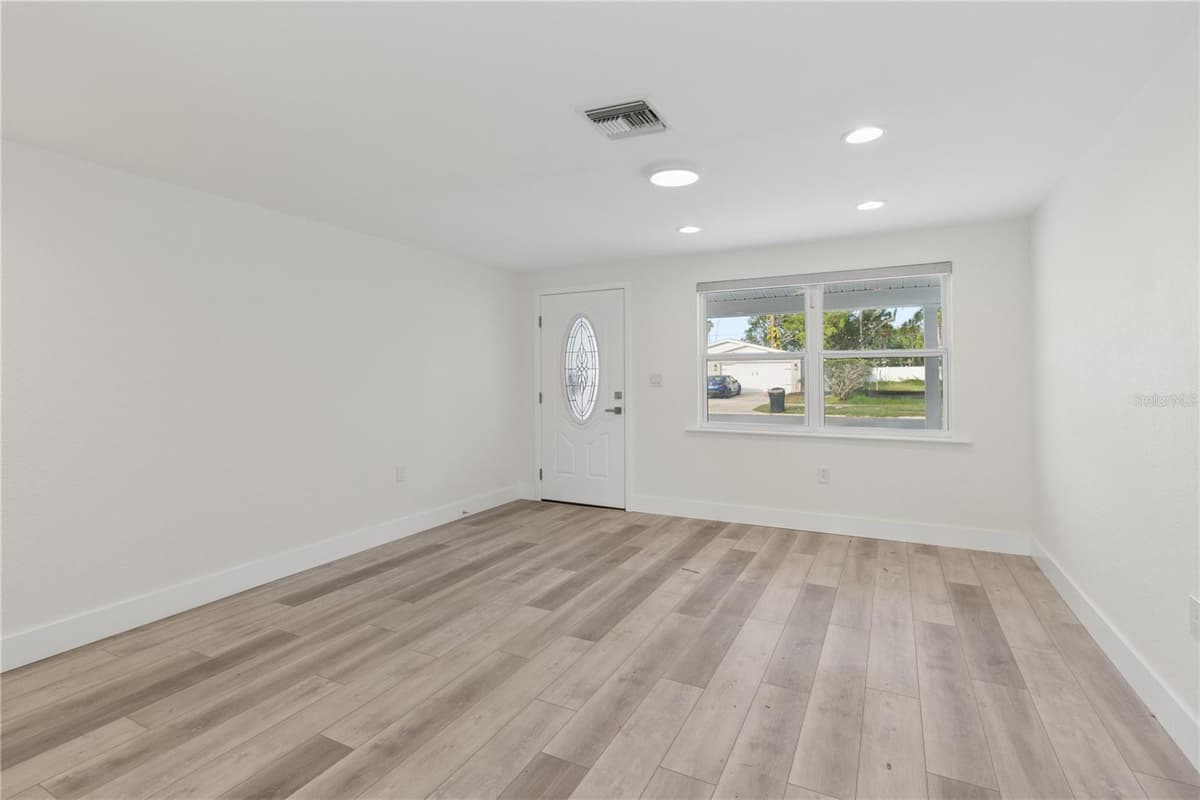 5400 DENVER STREET — photo 13 of 74