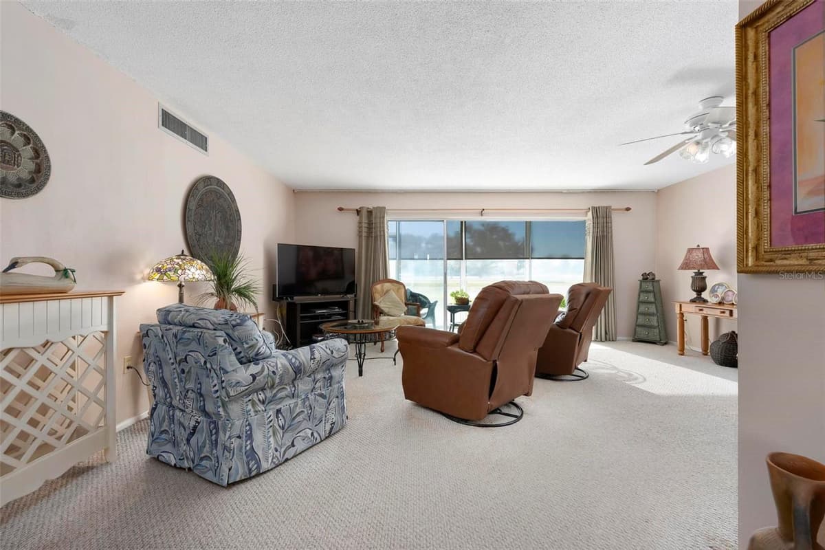4040 IRONWOOD CIRCLE — photo 4 of 19
