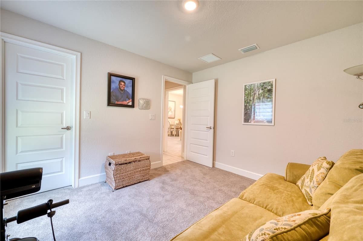 9406 43RD COURT — photo 31 of 42