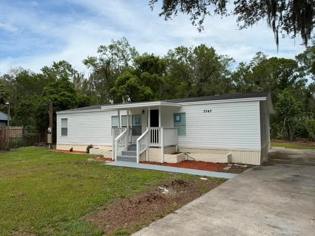 3545 SHADY BROOKE COURT — photo 1 of 23