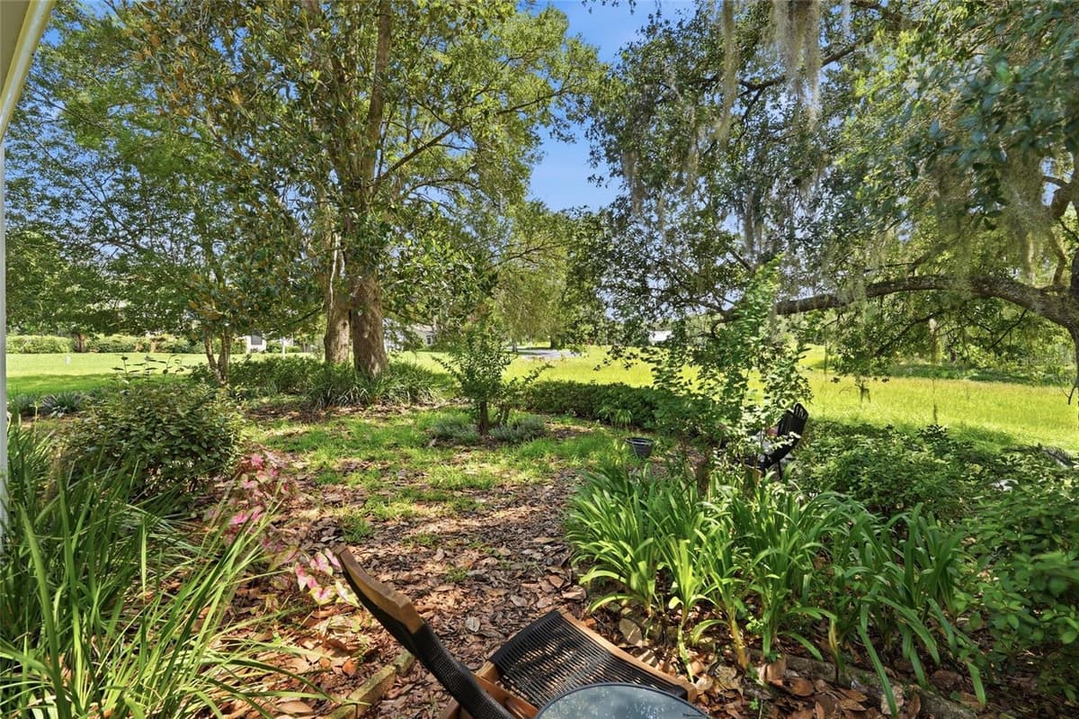 10521 36TH PLACE — photo 33 of 35
