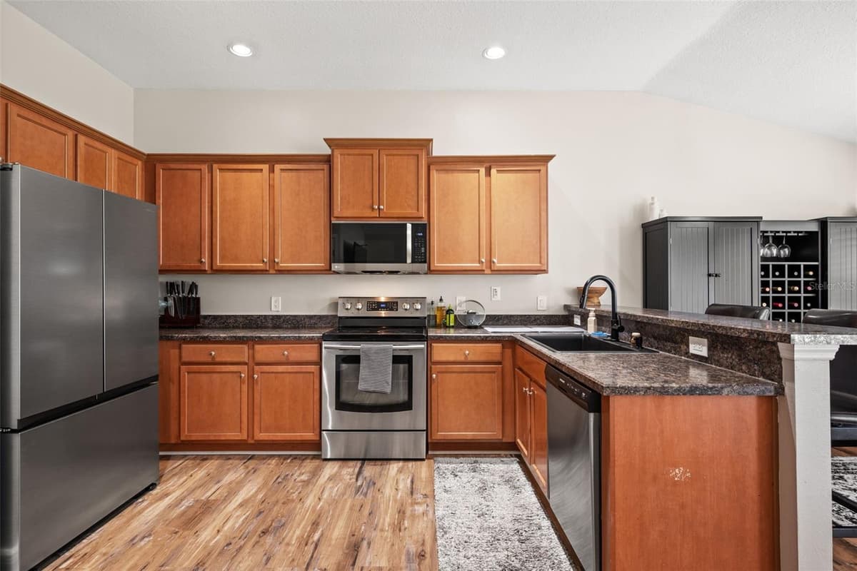 14432 BARLEY FIELD DRIVE — photo 16 of 38