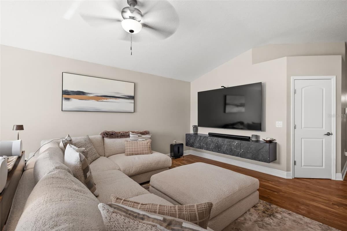 14432 BARLEY FIELD DRIVE — photo 10 of 38