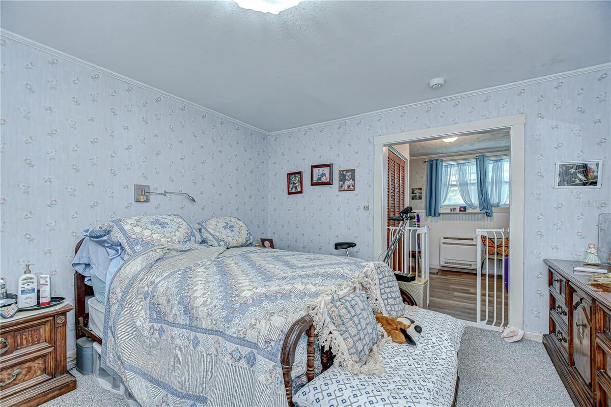 10904 HACKNEY DRIVE — photo 26 of 34