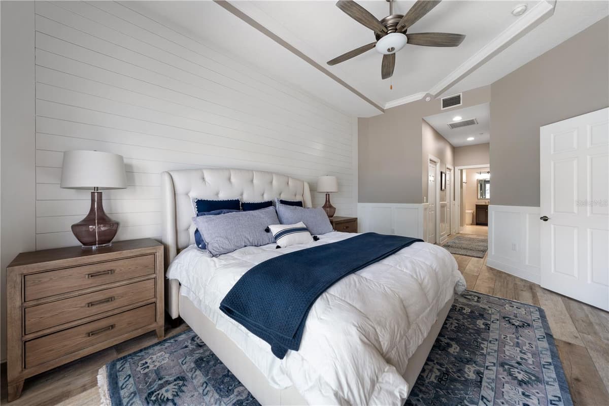 205 BRIGHTWATER DRIVE — photo 15 of 30