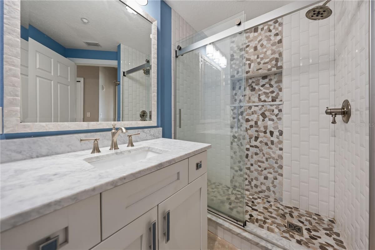 205 BRIGHTWATER DRIVE — photo 24 of 30