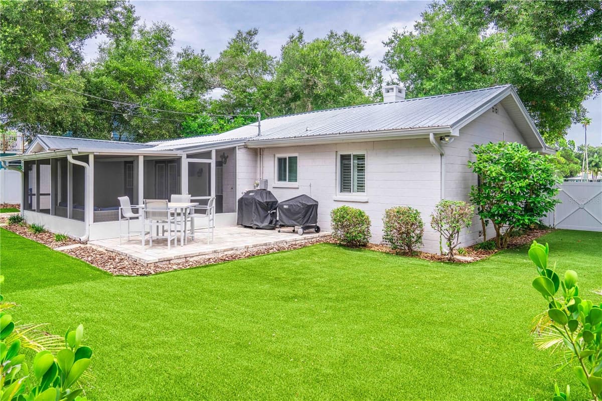 131 VALENCIA DRIVE — photo 60 of 87