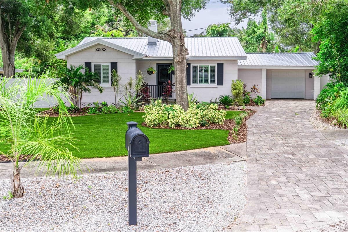 131 VALENCIA DRIVE — photo 48 of 87