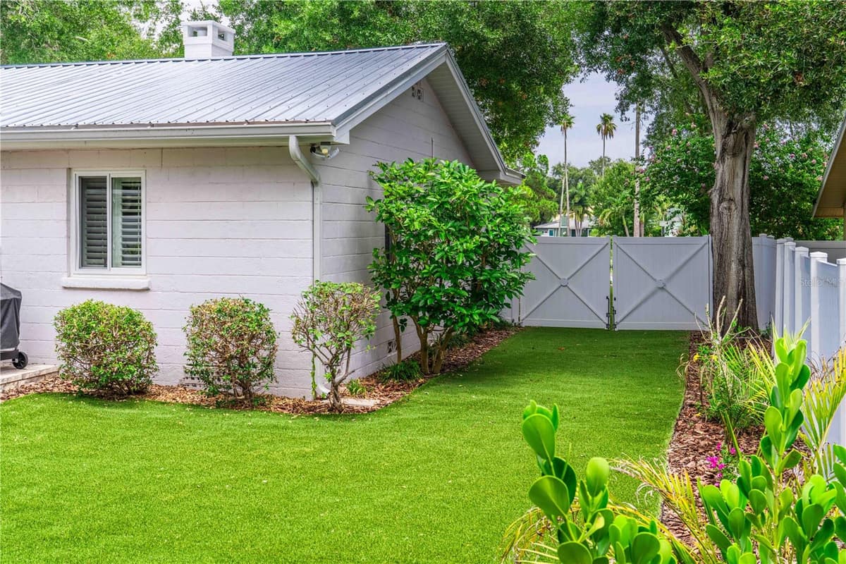 131 VALENCIA DRIVE — photo 62 of 87
