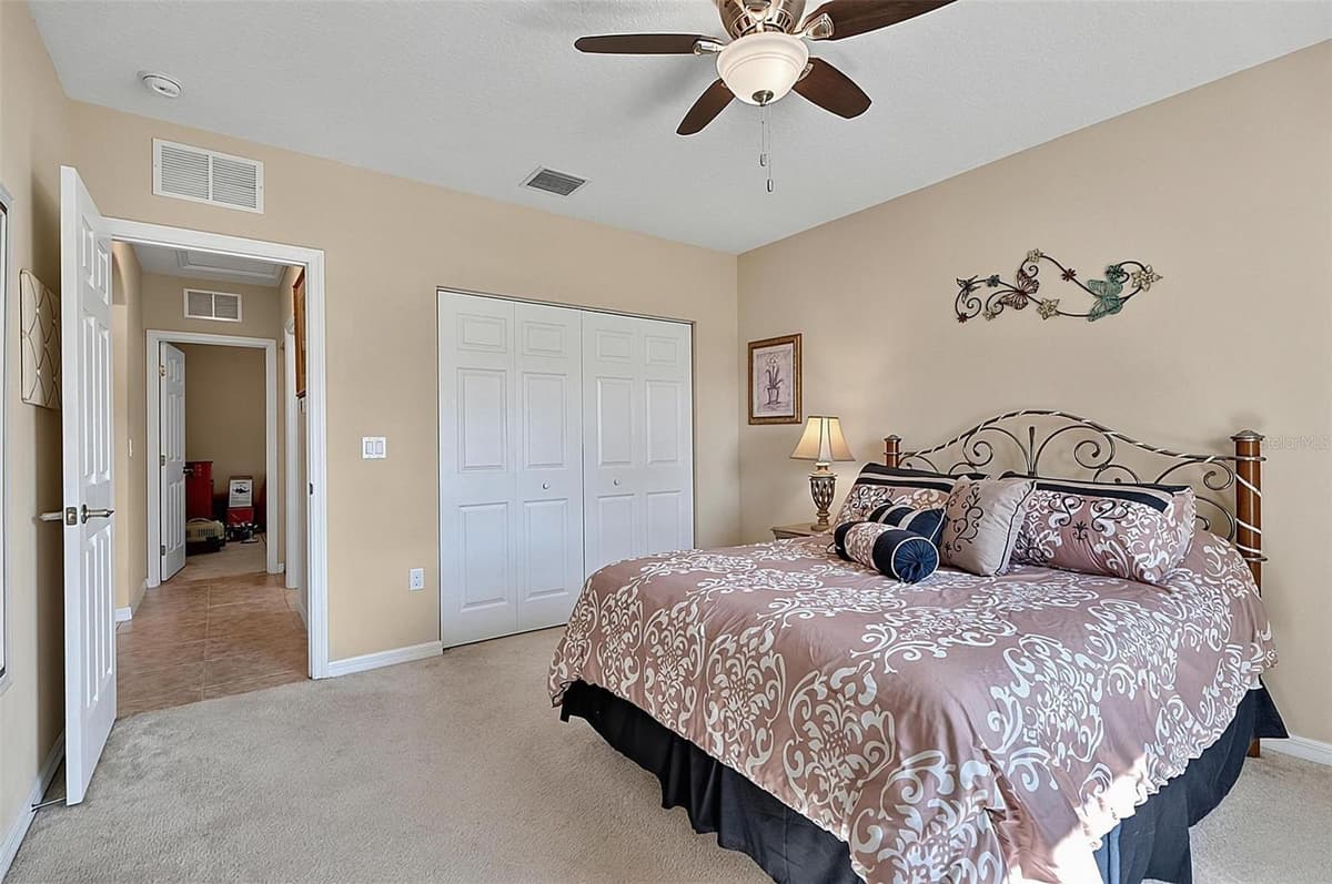2 LYTTON LANE — photo 38 of 56