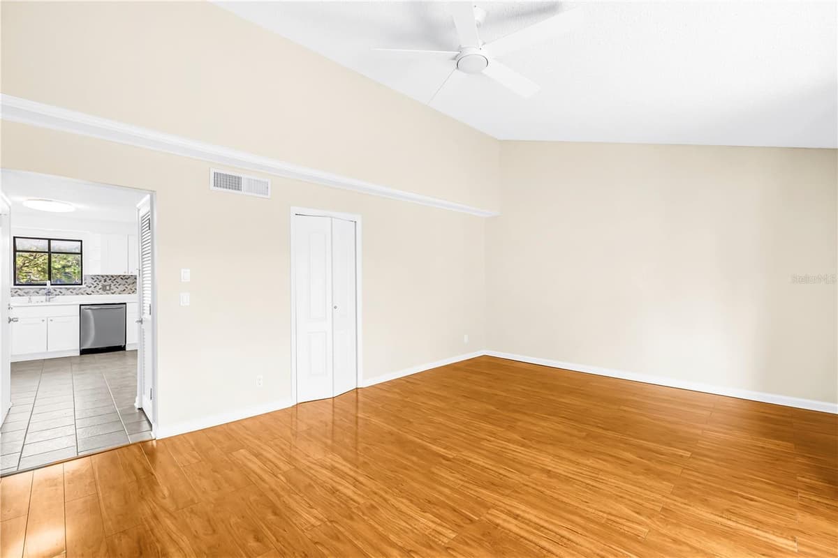 5403 SWEETWATER TERRACE CIRCLE — photo 17 of 33