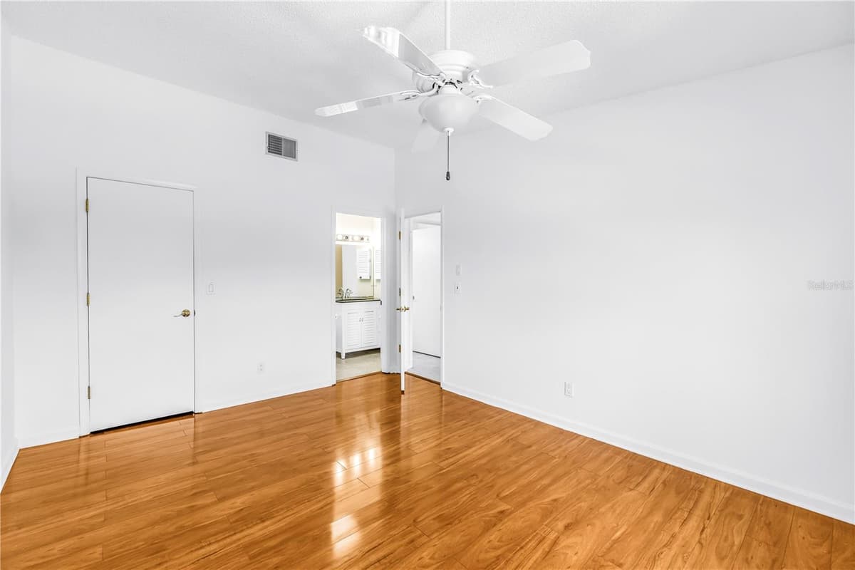 5403 SWEETWATER TERRACE CIRCLE — photo 19 of 33