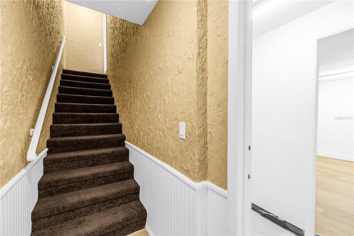 5403 SWEETWATER TERRACE CIRCLE — photo 4 of 33