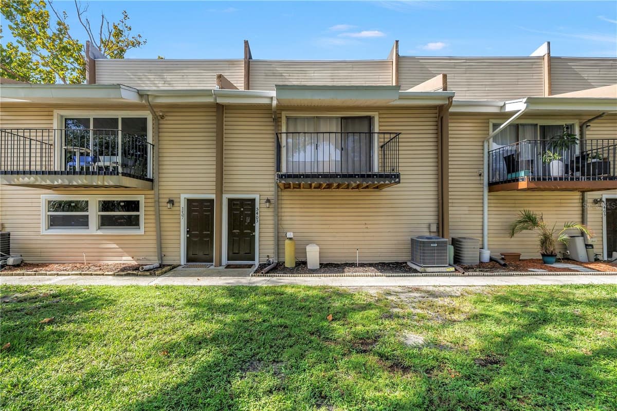 5403 SWEETWATER TERRACE CIRCLE — photo 1 of 33