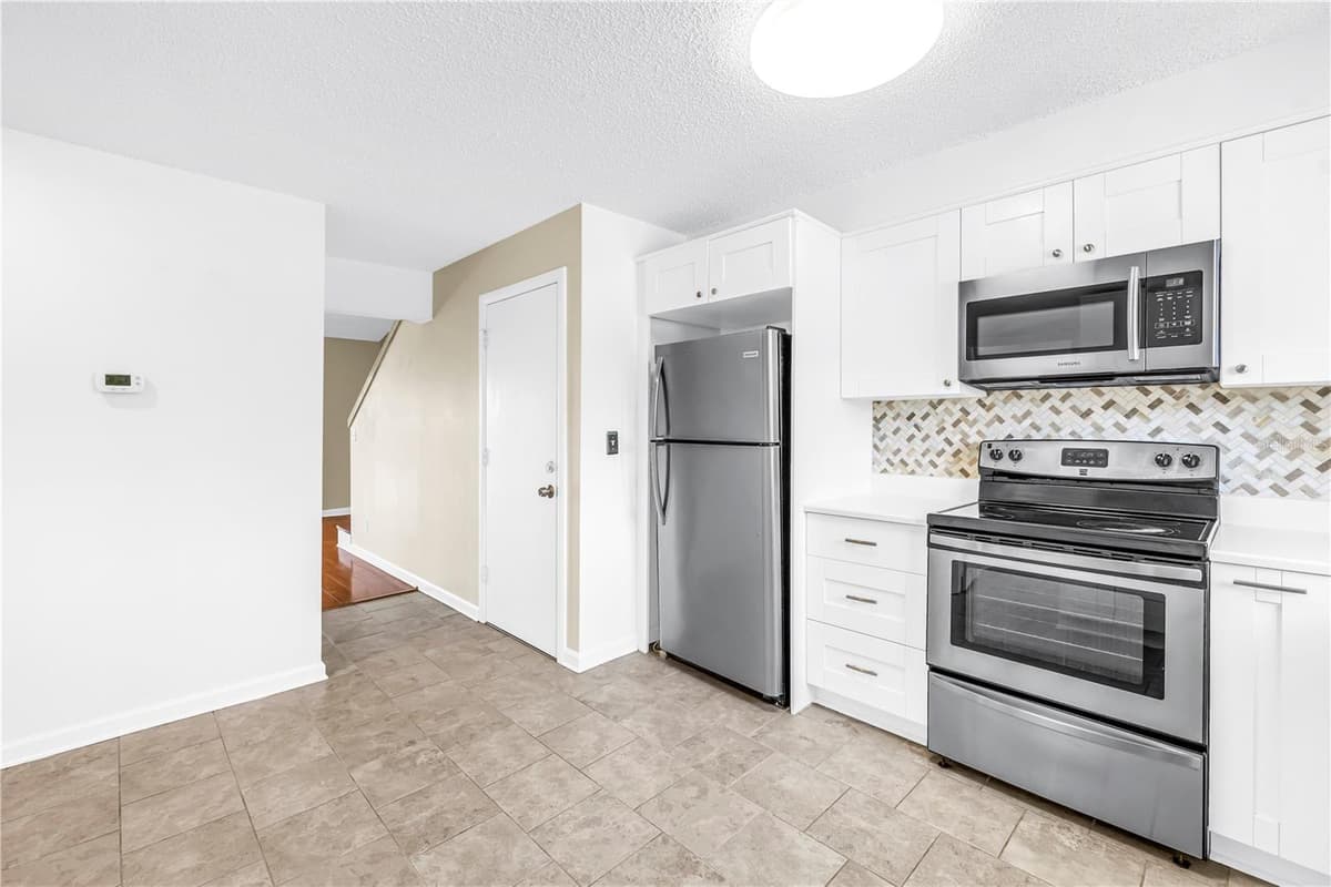 5403 SWEETWATER TERRACE CIRCLE — photo 8 of 33