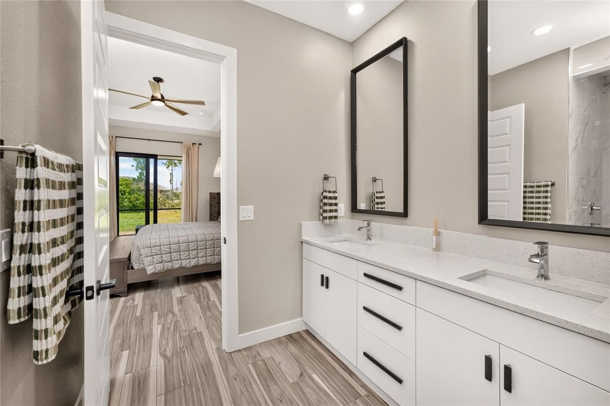 253 LONG MEADOW LANE — photo 35 of 64