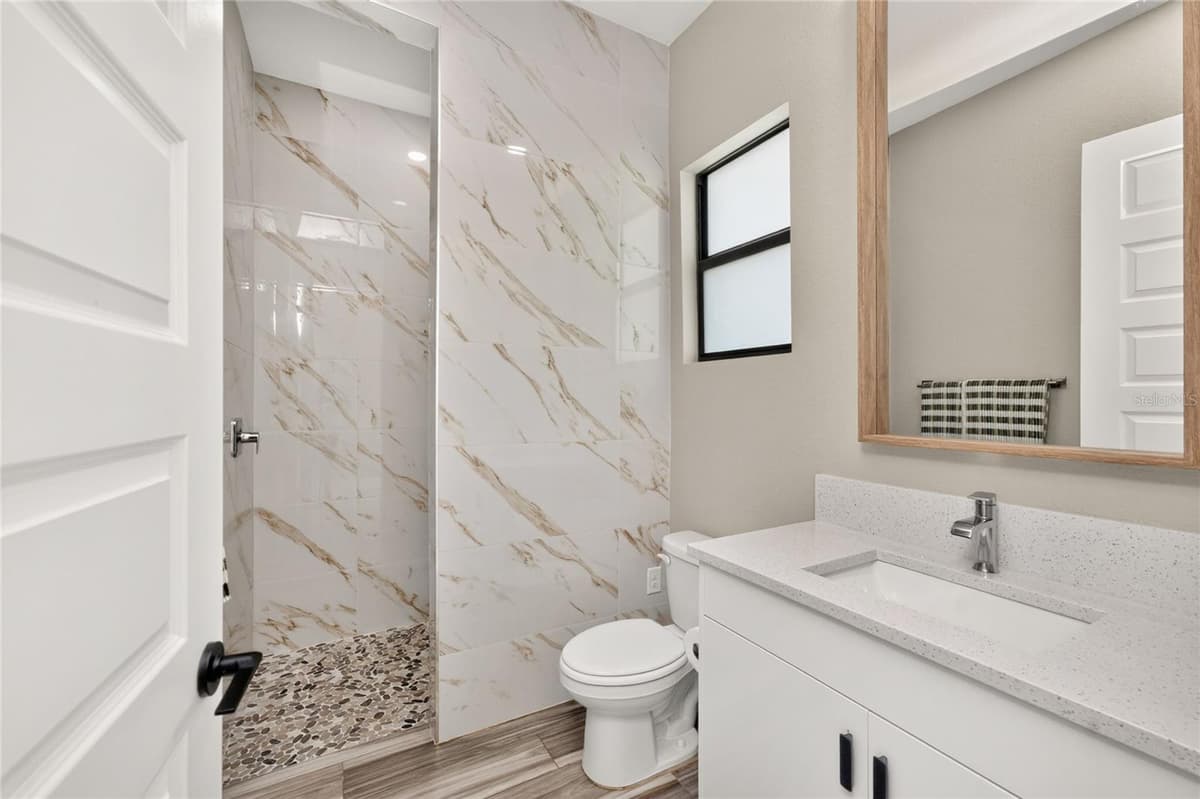 253 LONG MEADOW LANE — photo 38 of 64