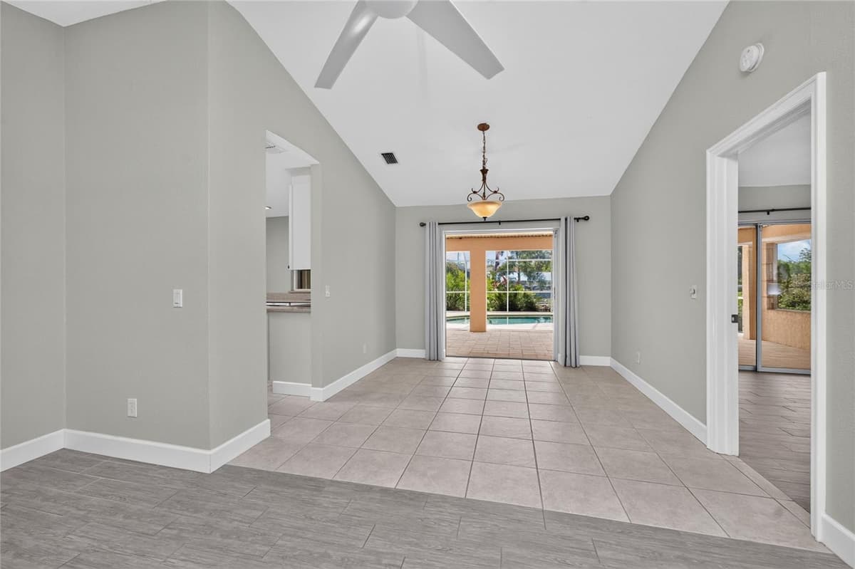 5105 ACKLEY TERRACE — photo 15 of 71