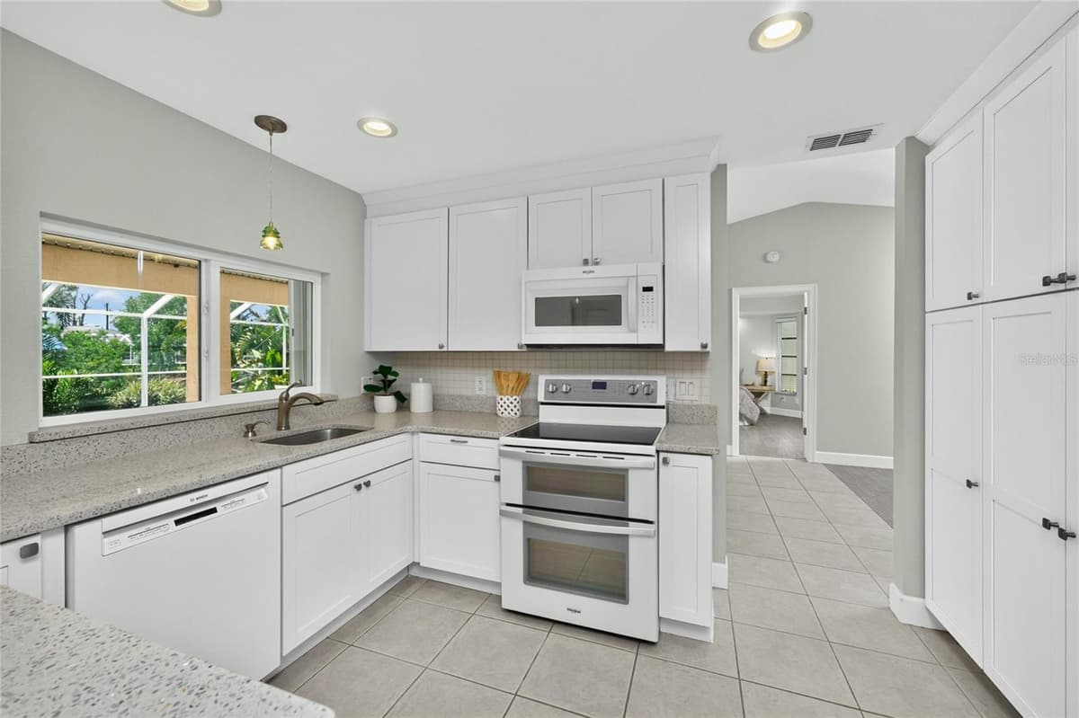 5105 ACKLEY TERRACE — photo 20 of 71